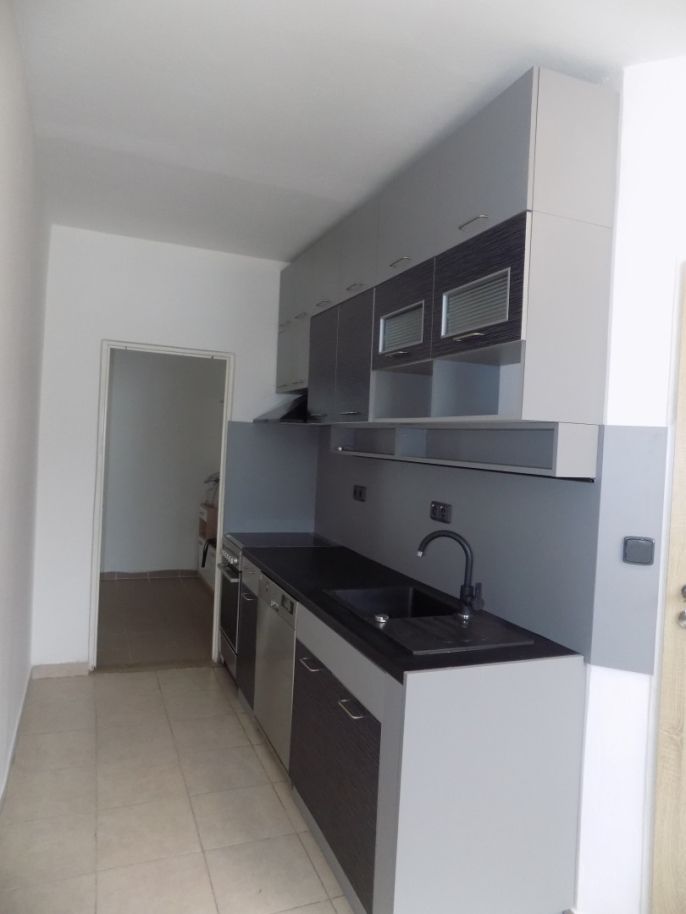 Pronájem, Byt 2+1, Děčín