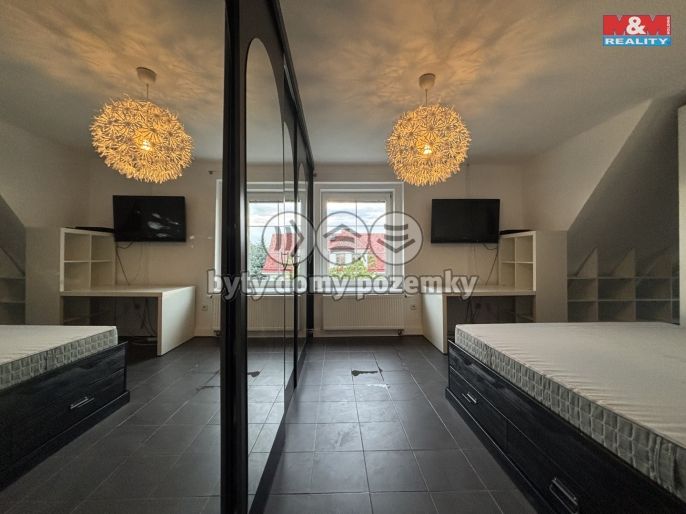 Pronájem, Byt 2+1, Trutnov