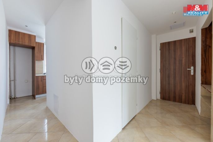 Prodej, Byt 3+1, Bukovany