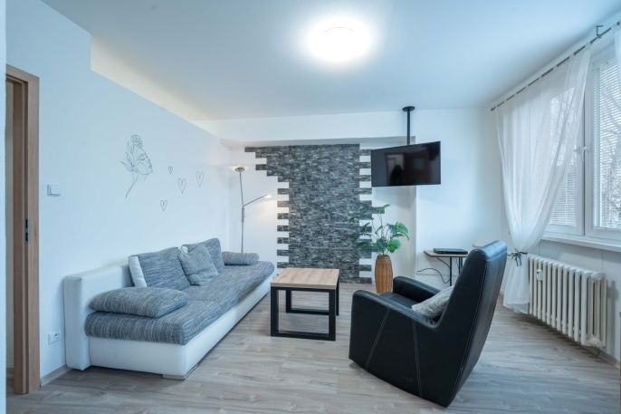 Pronájem, Byt 3+kk, Benešov