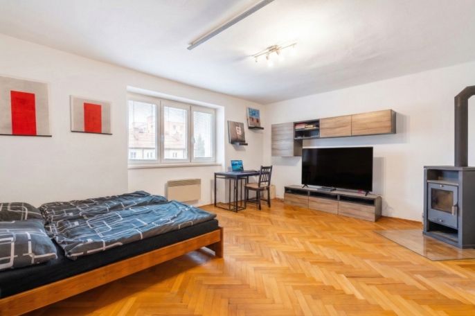 Pronájem, Byt 1+1, Bechyně