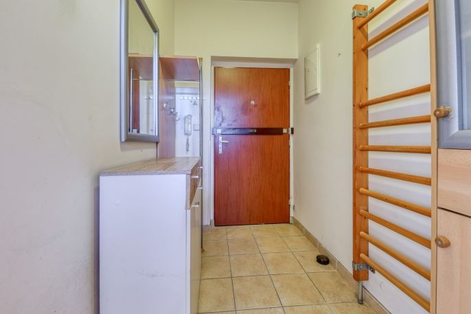 Prodej, Byt 1+kk, Černošice