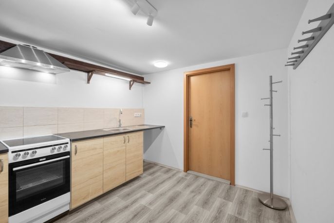 Pronájem, Byt 2+kk, Velvary