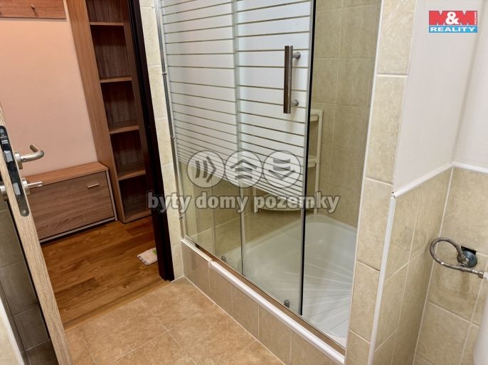 Pronájem, Byt 1+kk, Jablonec nad Nisou