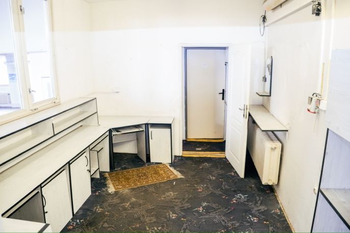 Pronájem, Obchod a služby, Hradešice