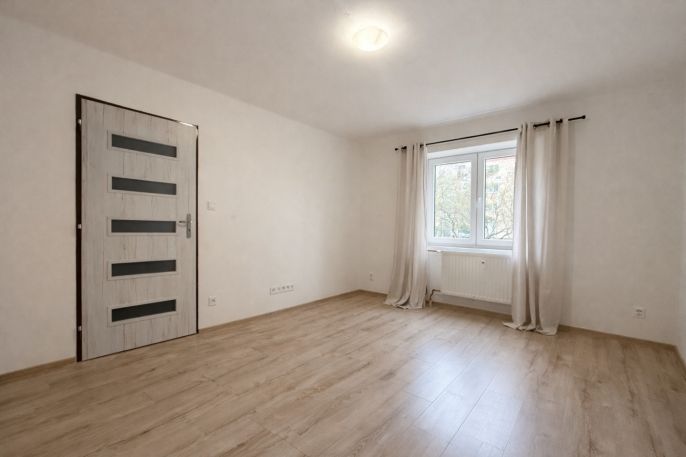 Pronájem, Byt 1+1, Kladno