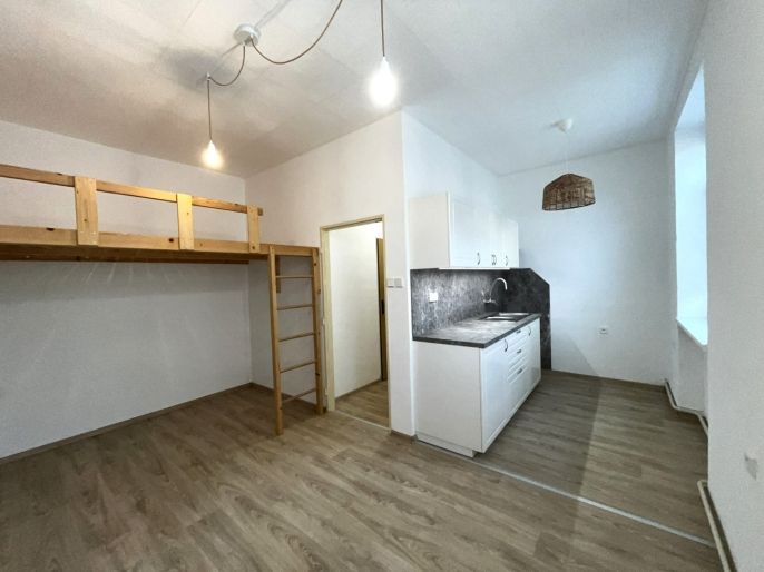 Prodej, Byt 1+kk, 25 m², Šumperk, Komenského