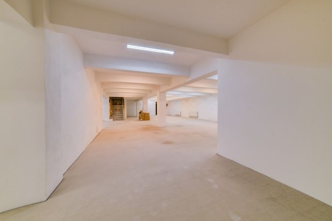 Pronájem, Obchod a služby, Cheb