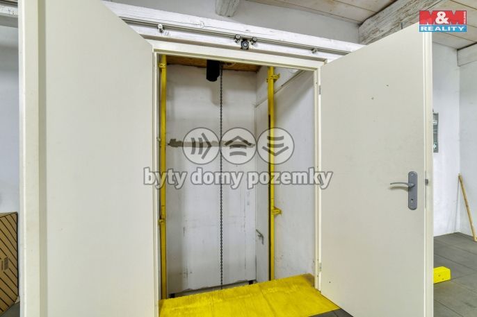 Prodej, Výrobní objekt, Stráž