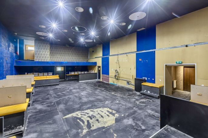 Pronájem, Obchod a služby, Jesenice