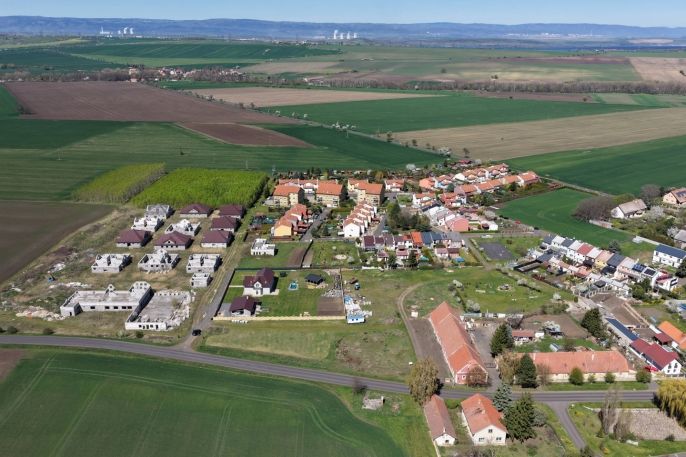 Prodej, Na klíč, Račetice