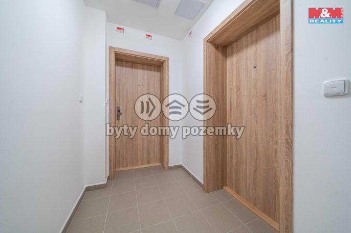 Pronájem, Byt 1+kk, Třemošná