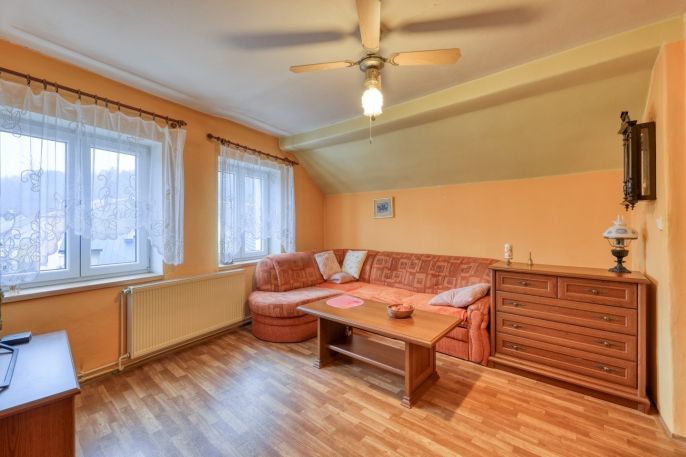 Prodej, Nájemní dům, Bečov nad Teplou