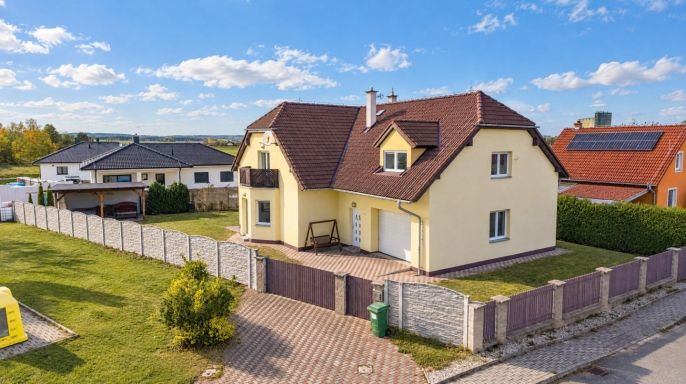Prodej, Rodinný dům, Dynín