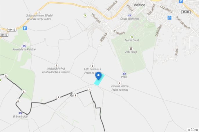 Prodej, Pole, Valtice