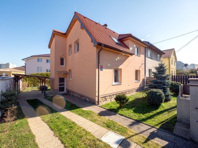 Pronájem, Rodinný dům, Praha