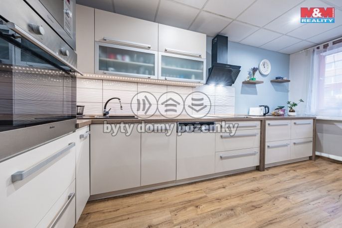 Prodej, Byt 3+kk, Most