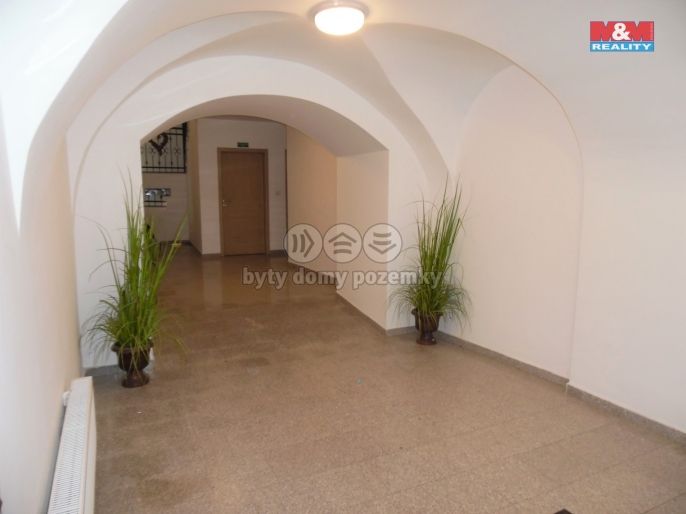 Pronájem, Byt 1+kk, Beroun