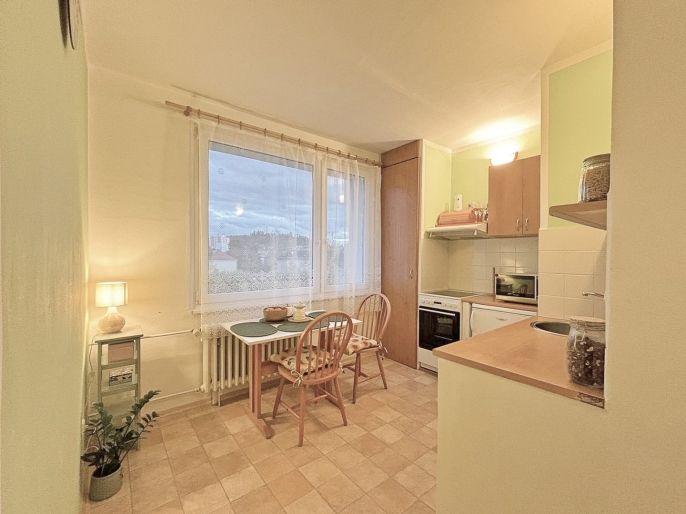 Pronájem, Byt 1+1, Trutnov