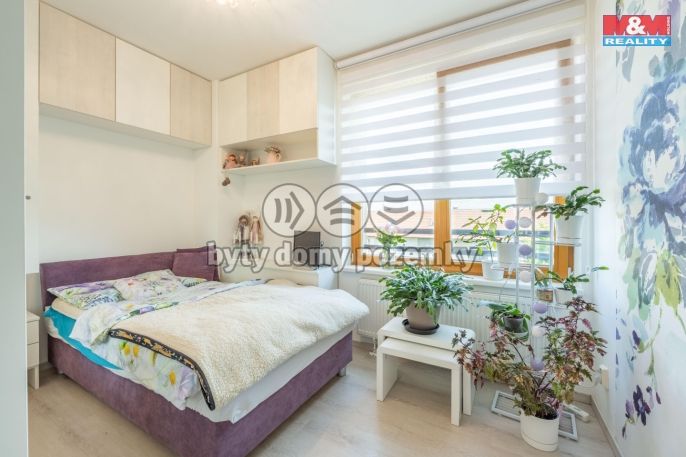 Prodej, Byt 4+kk, Průhonice