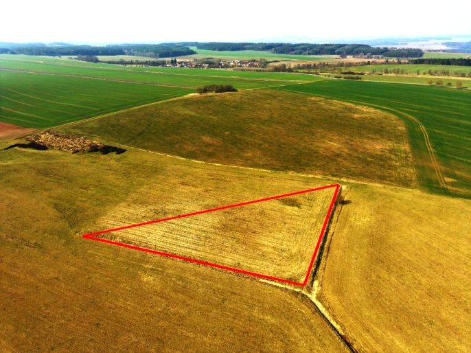 Prodej, Pole, Kladruby