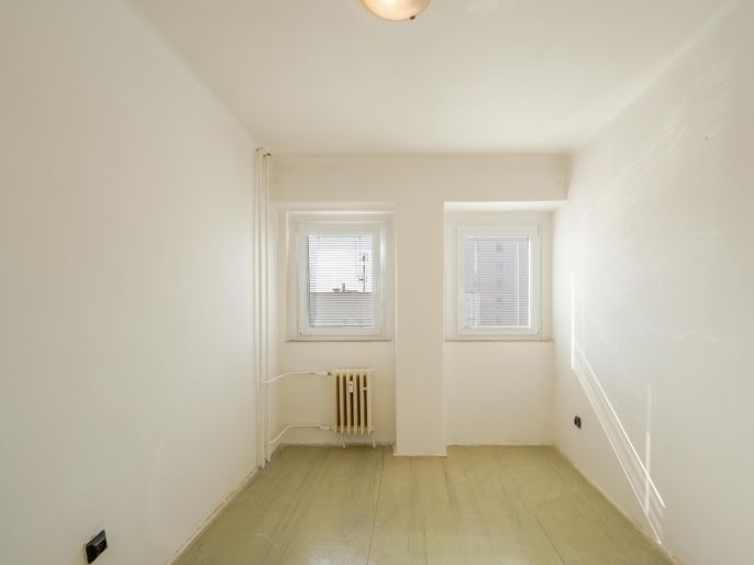 Prodej, Byt 3+1, Benešov