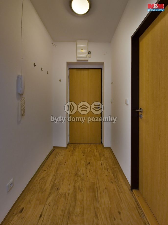 Pronájem, Byt 1+1, Úpice