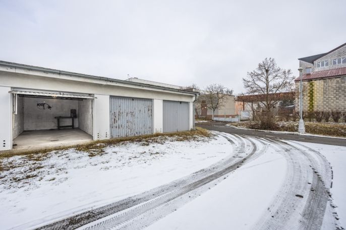 Prodej, Garáž, Hradec Králové