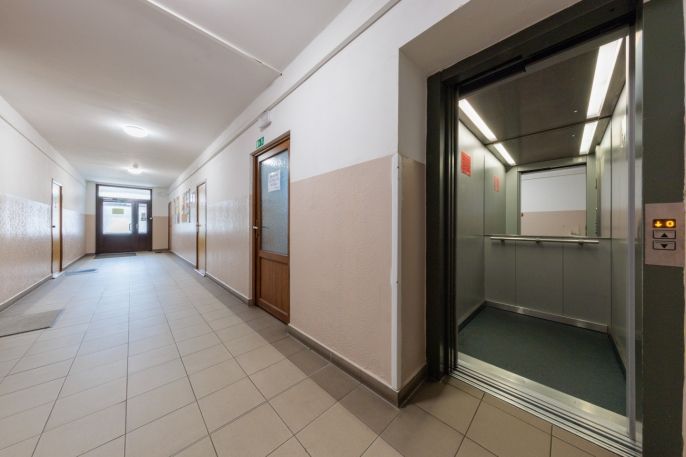 Prodej, Byt 1+kk, Karlovy Vary