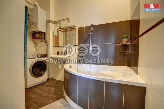 Prodej, Nájemní dům, Hostinné