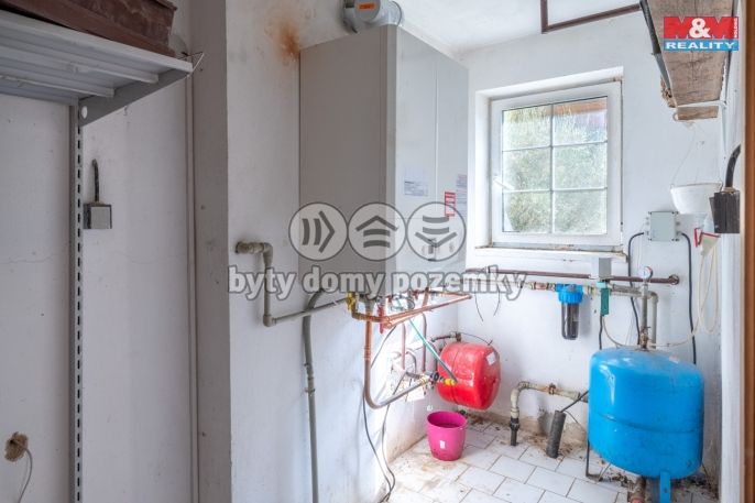 Prodej, Rodinný dům, Hajany