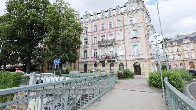 Prodej bytu 2+1, 63 m², Karlovy Vary, ul. náb.