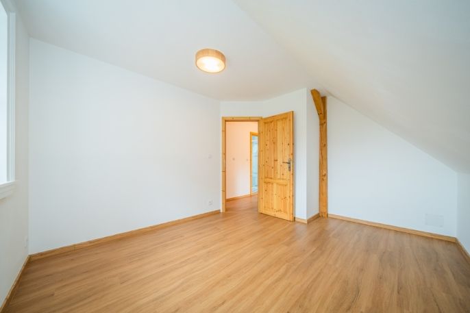 Prodej, Rodinný dům, Holenice