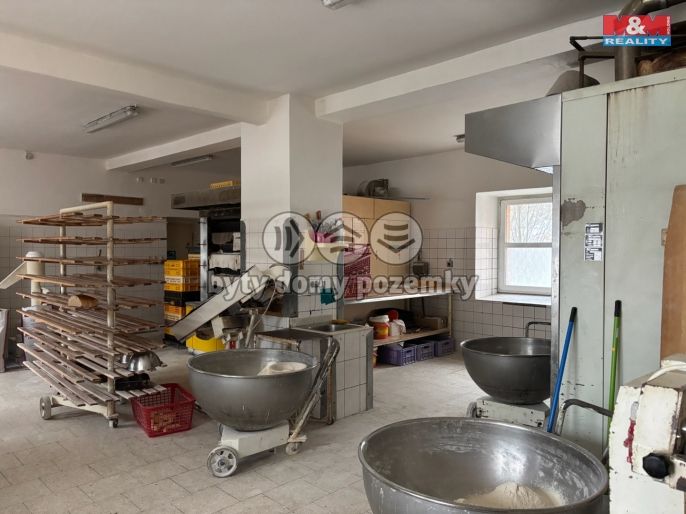 Prodej, Obchod a služby, Bílčice