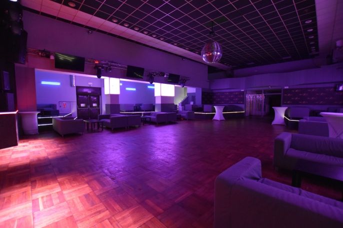 Pronájem, Restaurace, stravování, Holice