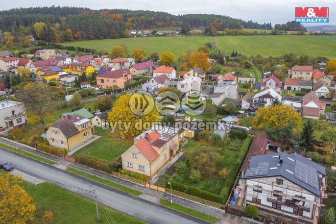 Prodej, Rodinný dům, 223 m², Soběkury