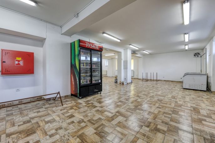 Pronájem, Obchod a služby, Nýřany
