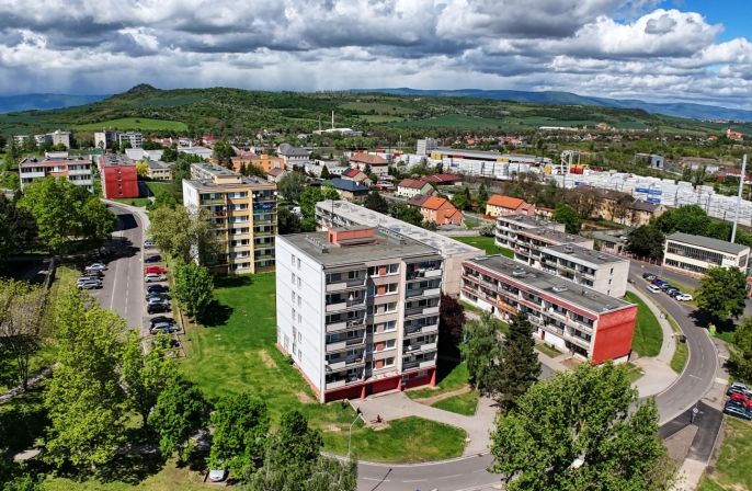 Prodej, Byt 4+1, Obrnice