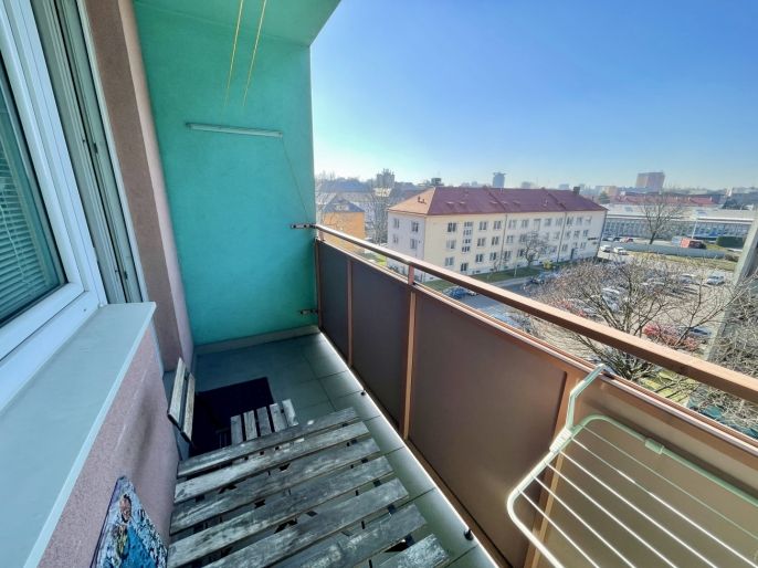 Pronájem, Byt 1+kk, Ostrava