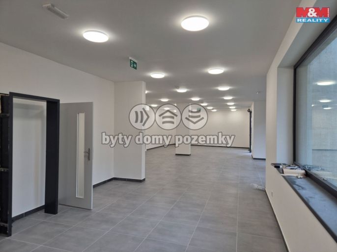 Pronájem, Obchod a služby, Tuchoměřice