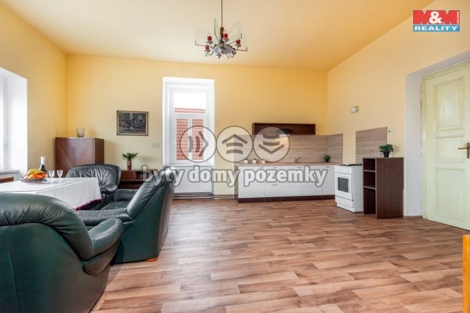 Prodej, Rodinný dům, 352 m², Dašice, náměstí T. G. Masaryka