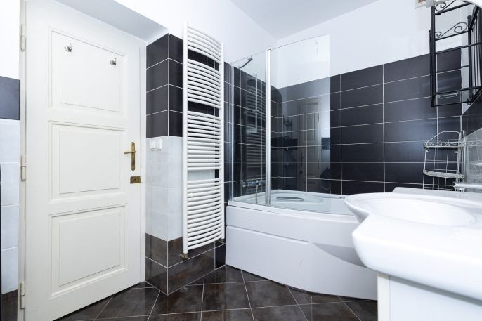 Pronájem, Byt 4+kk, Pardubice