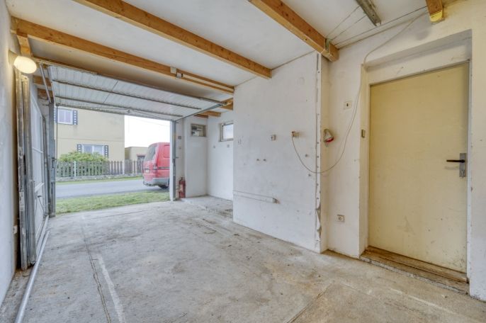 Prodej, Sklad, Šťáhlavy