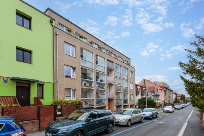 Pronájem, Byt 1+kk, Praha