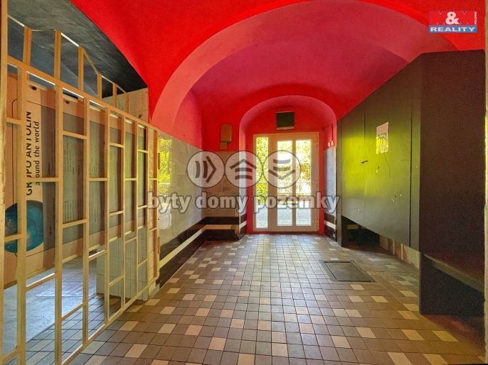 Prodej, Obchod a služby, Chrastava