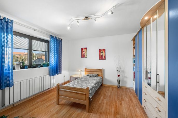 Prodej, Rodinný dům, Pchery