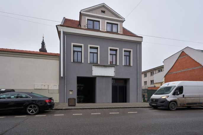 Pronájem, Obchod a služby, Uherský Brod