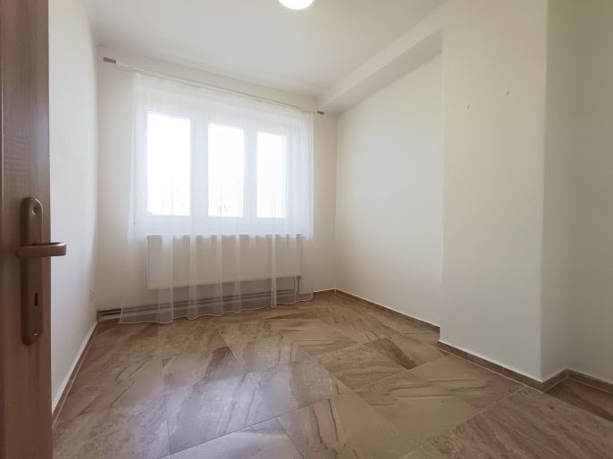 Pronájem, Byt 2+kk, Velvary