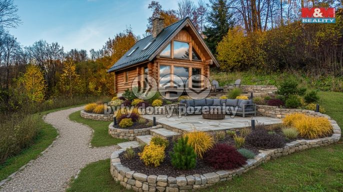 Prodej, Louka, Bílá