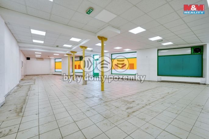 Pronájem, Obchod a služby, Šťáhlavy